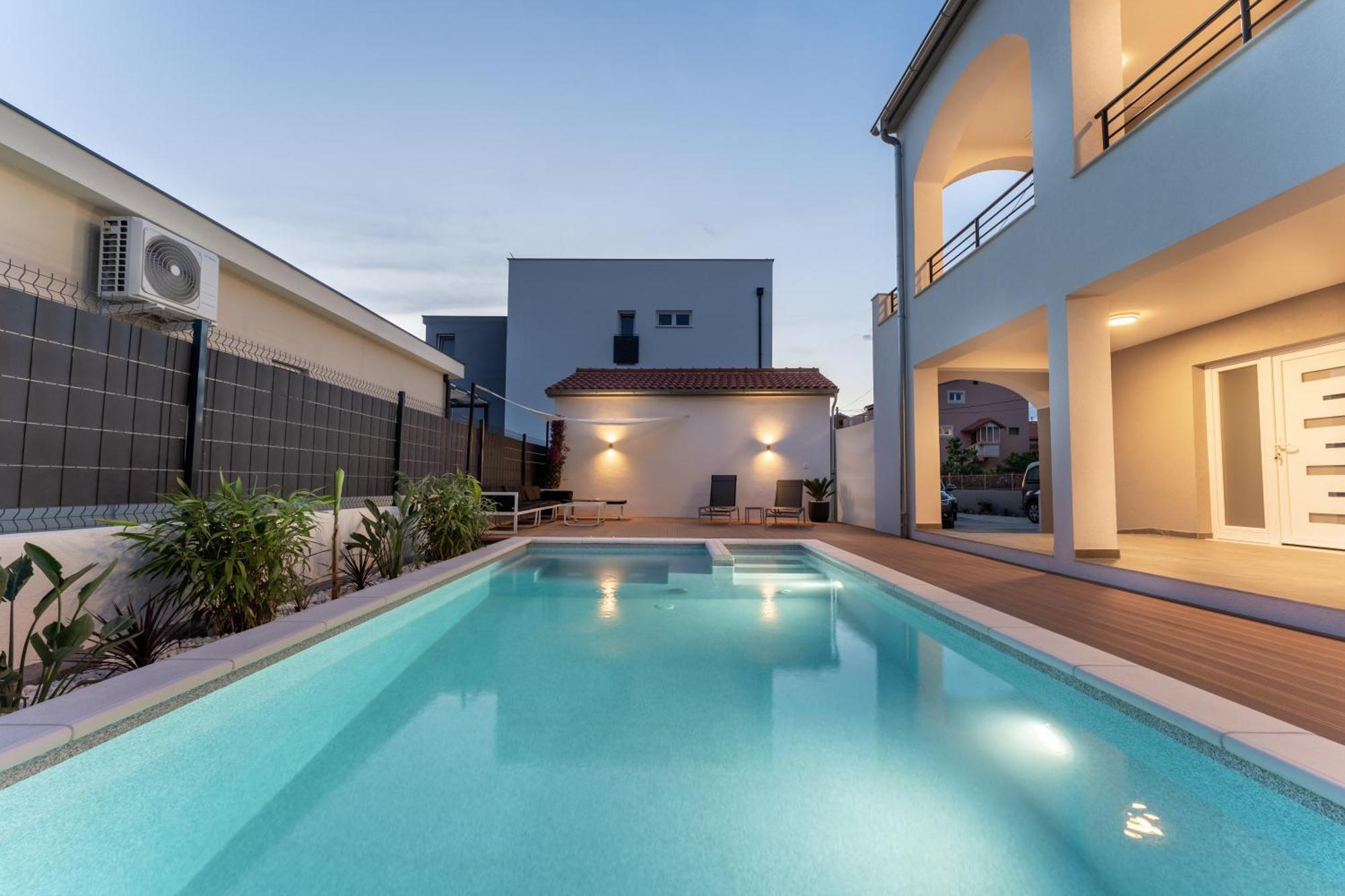 Bernie Apartments With A Pool Zadar Dış mekan fotoğraf