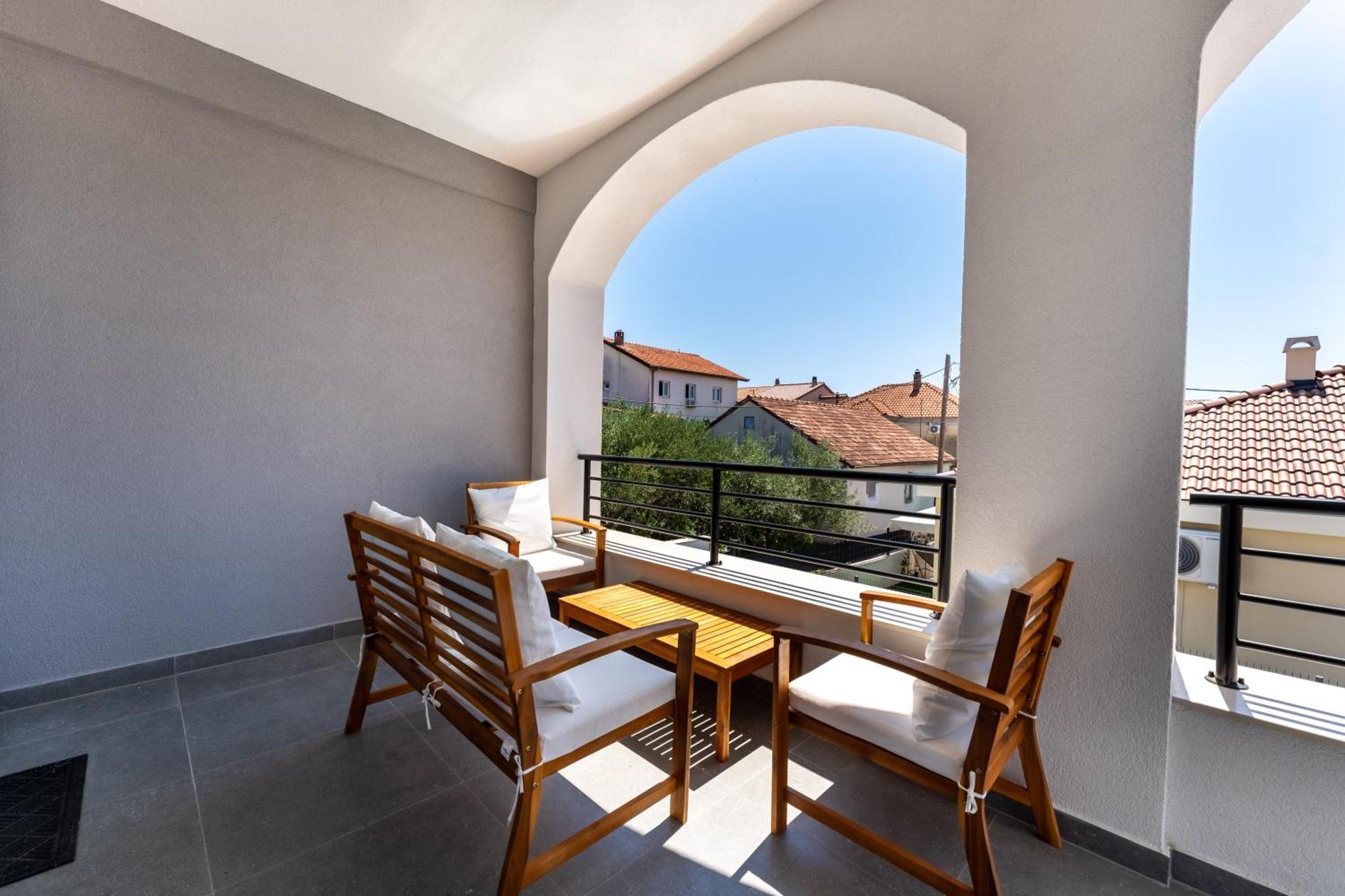 Bernie Apartments With A Pool Zadar Dış mekan fotoğraf