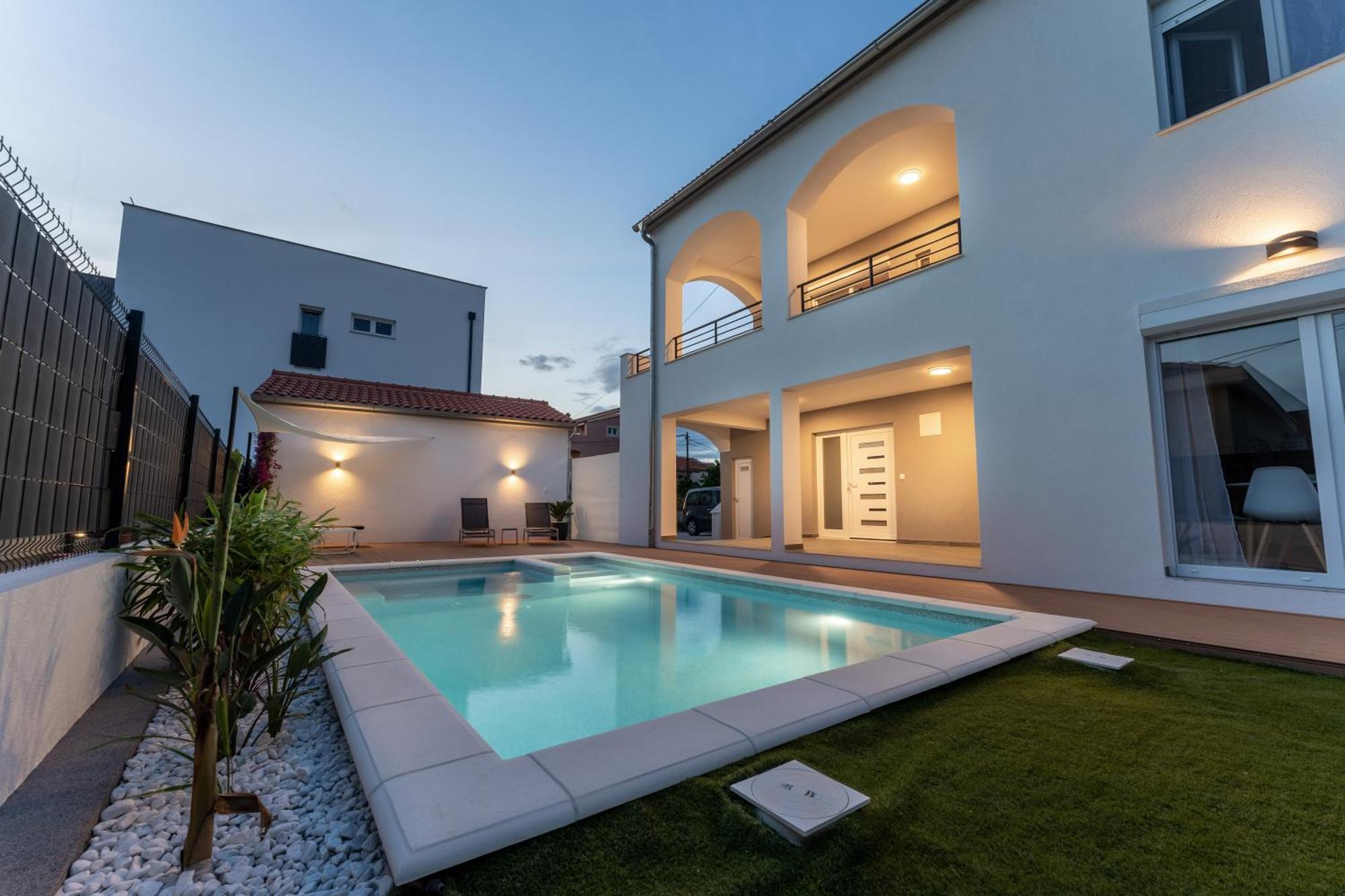 Bernie Apartments With A Pool Zadar Dış mekan fotoğraf