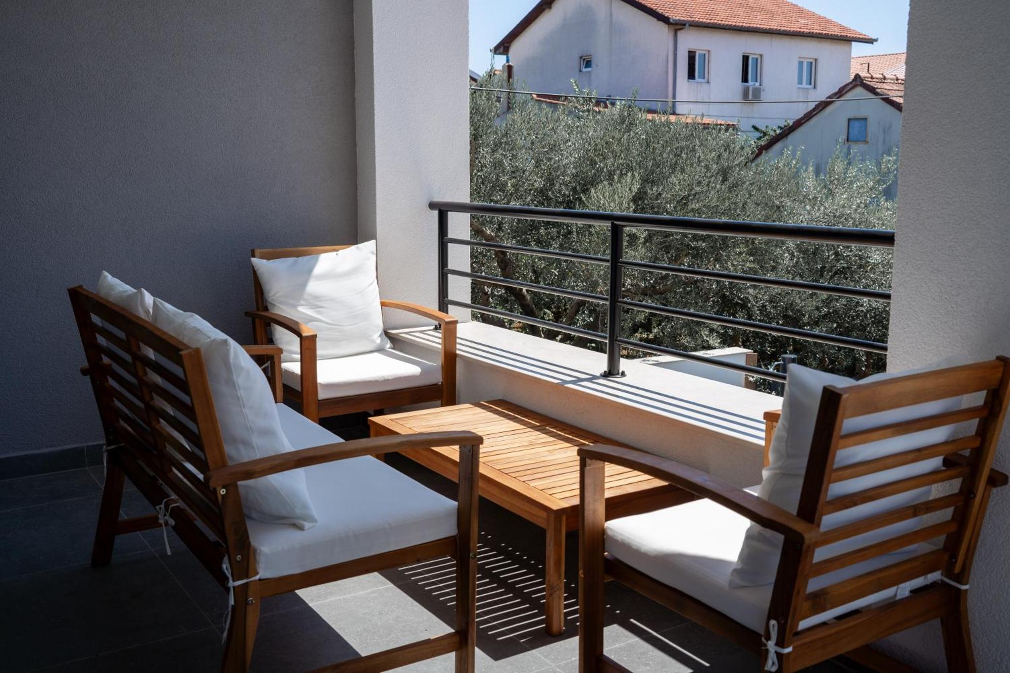 Bernie Apartments With A Pool Zadar Dış mekan fotoğraf